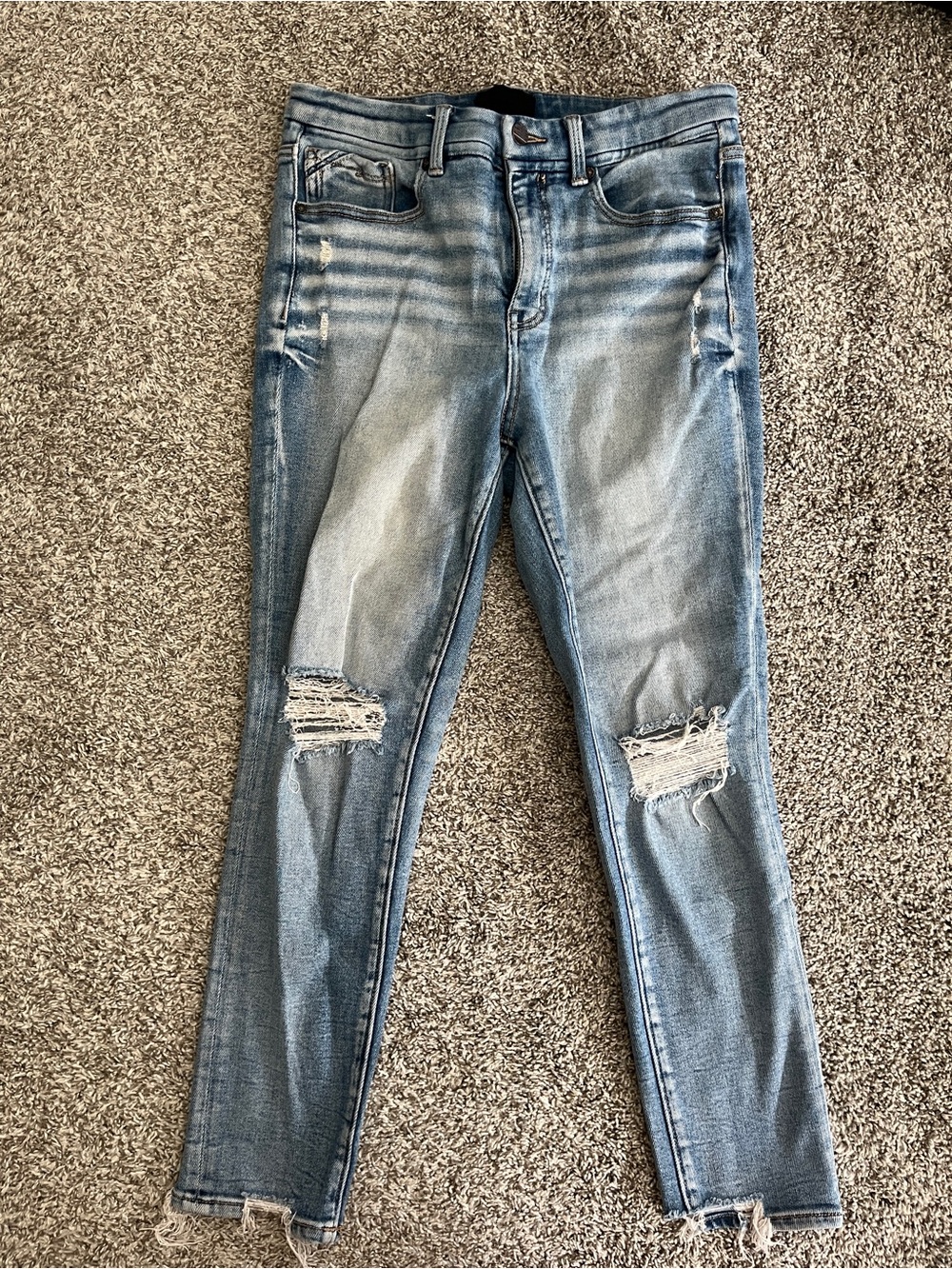 Buckle Black Medium Wash Distressed Skinny Jeans